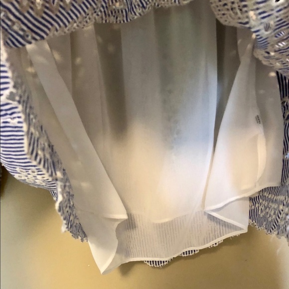 Express Striped Off the Shoulder - Picture 5 of 6